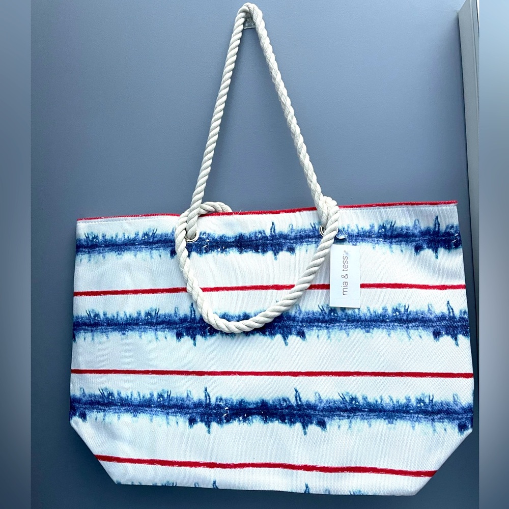 Mia and Tess roped bag